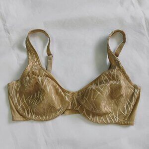 Maidenform Nude Tan Unpadded Underwire Bra Size 38C in Tan- Sexy Classic Edgy